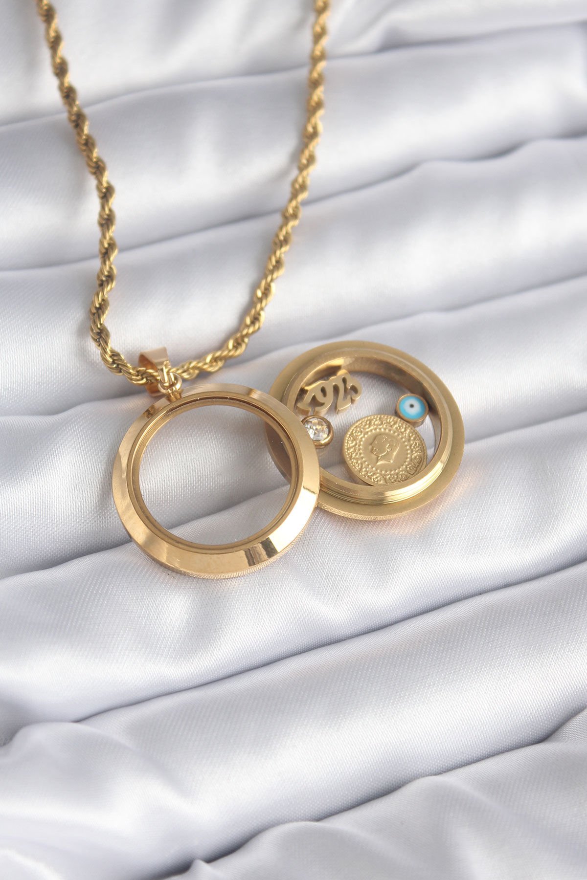316L Çelik Gold Renk Açılabilir Fanus Model Kadın Kolye