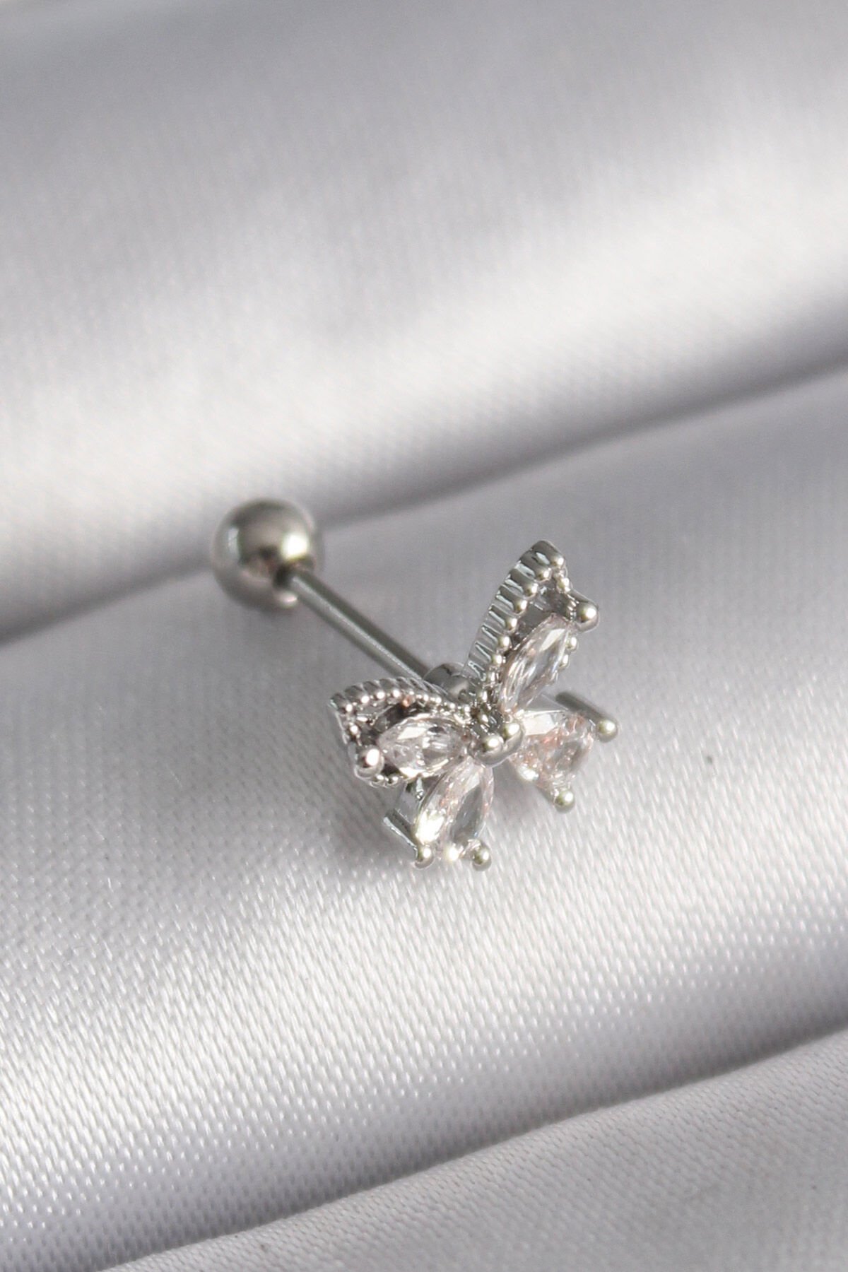316L Çelik Gümüş Renk Zirkon Taşlı Kelebek Tragus Piercing