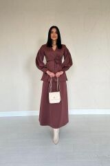 Kahverengi Gül Detaylı Takım
