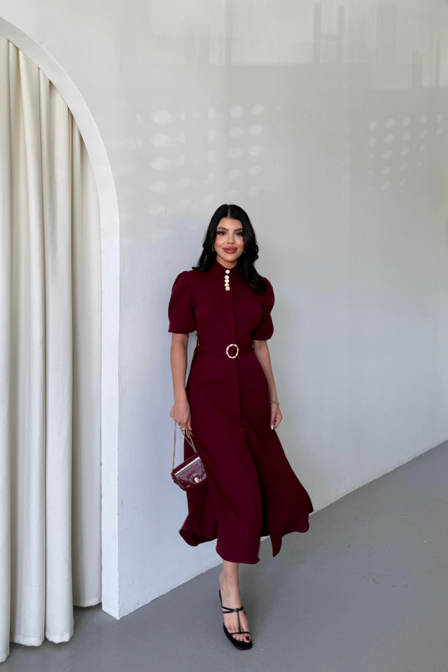 YAKA DÜĞME DETAYLI ELBİSE- Bordo